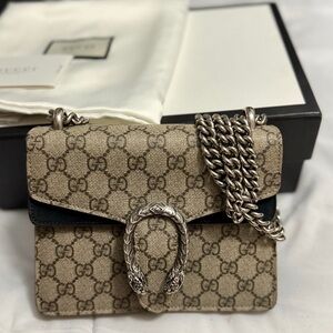 Gucci Dionysus GG supreme shoulder bag